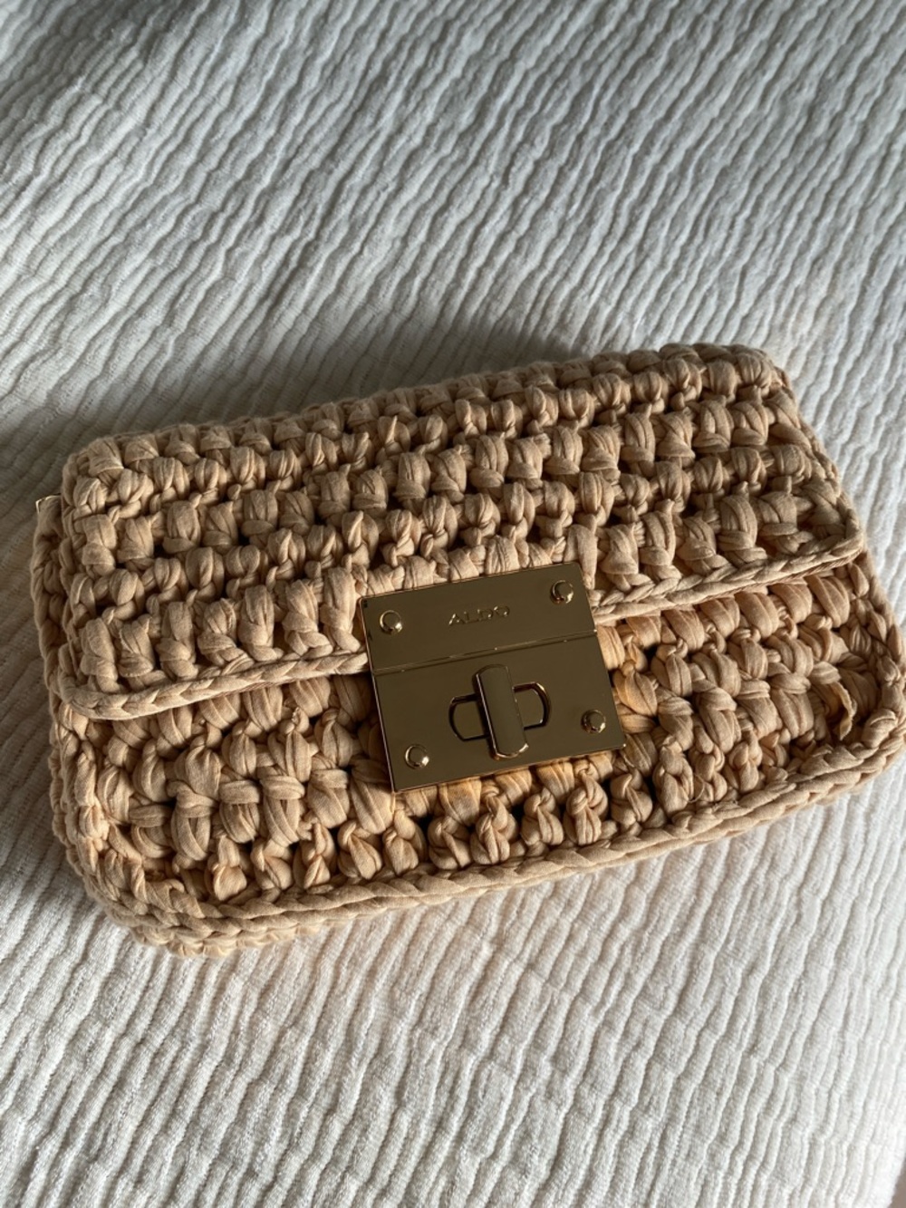 Aldo Woven Crochet Crossbody Bag in Beige with Gold Hardware NWT